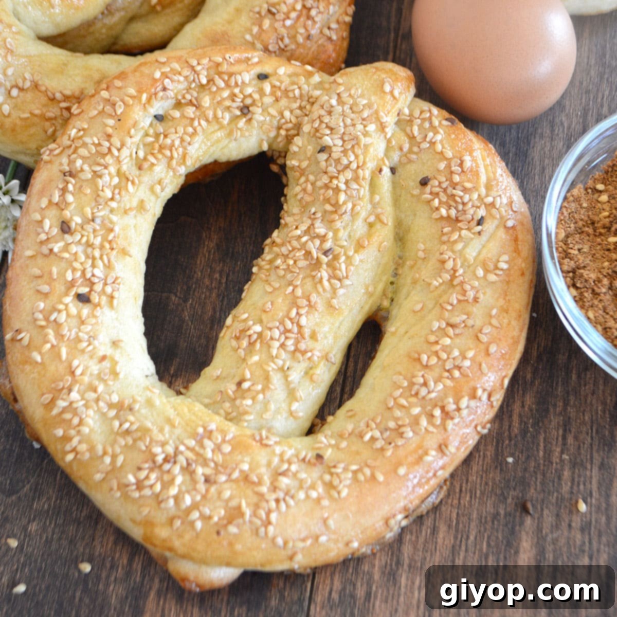 Egypt's Iconic Sesame Rings 1 featured 2116