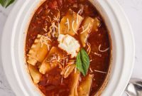 Hearty Slow Cooker Lasagna Soup