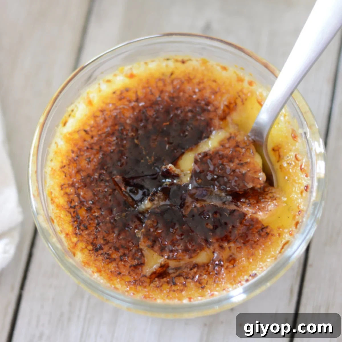 Decadent Vanilla Bean Creme Brulee 1 featured 7392