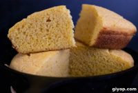 Easy Homemade Buttermilk Cornbread