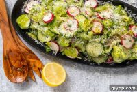 Vibrant Cucumber Radish Crunch