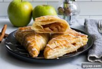 Effortless Golden Apple Pockets