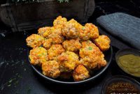 Cheesy Sausage Poppers