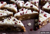 Bakery-Style Cranberry Bliss Bars