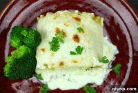 Creamy Broccoli Alfredo Lasagna Spirals