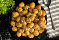 Irresistible Slow Cooker Garlic Parmesan Potatoes