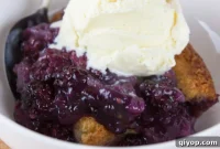 Effortless Blackberry Cobbler