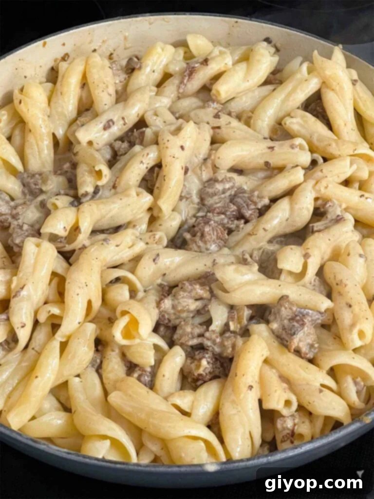 Pasta alla Norcina in a skillet.