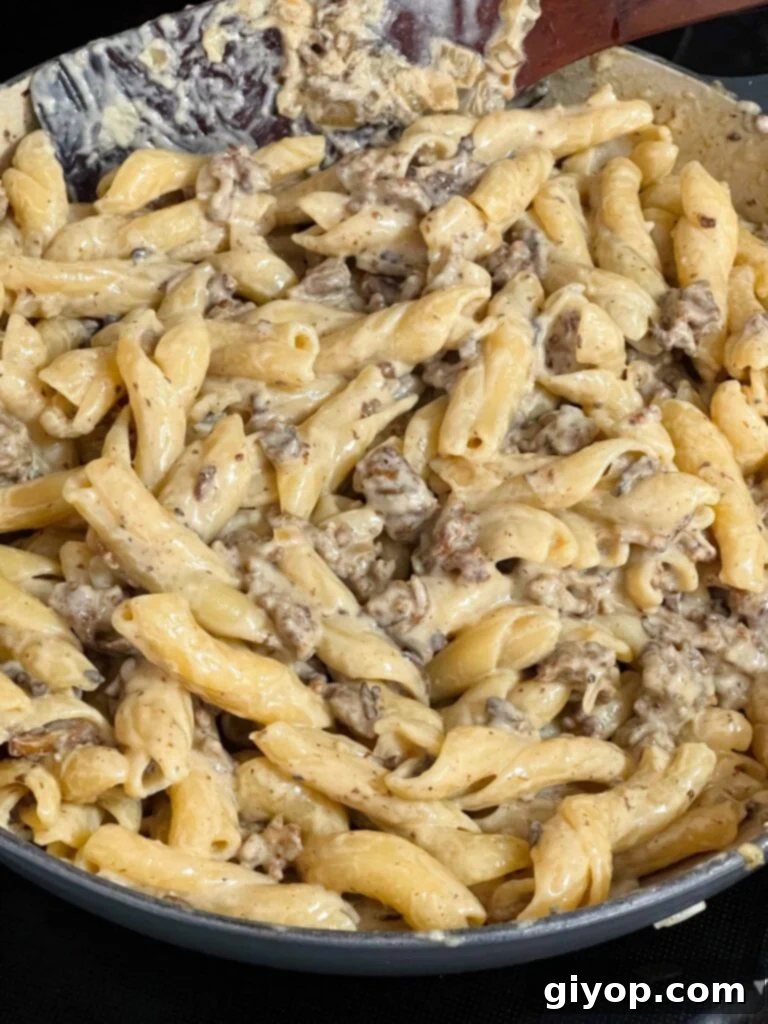 Pasta alla Norcina in a skillet.